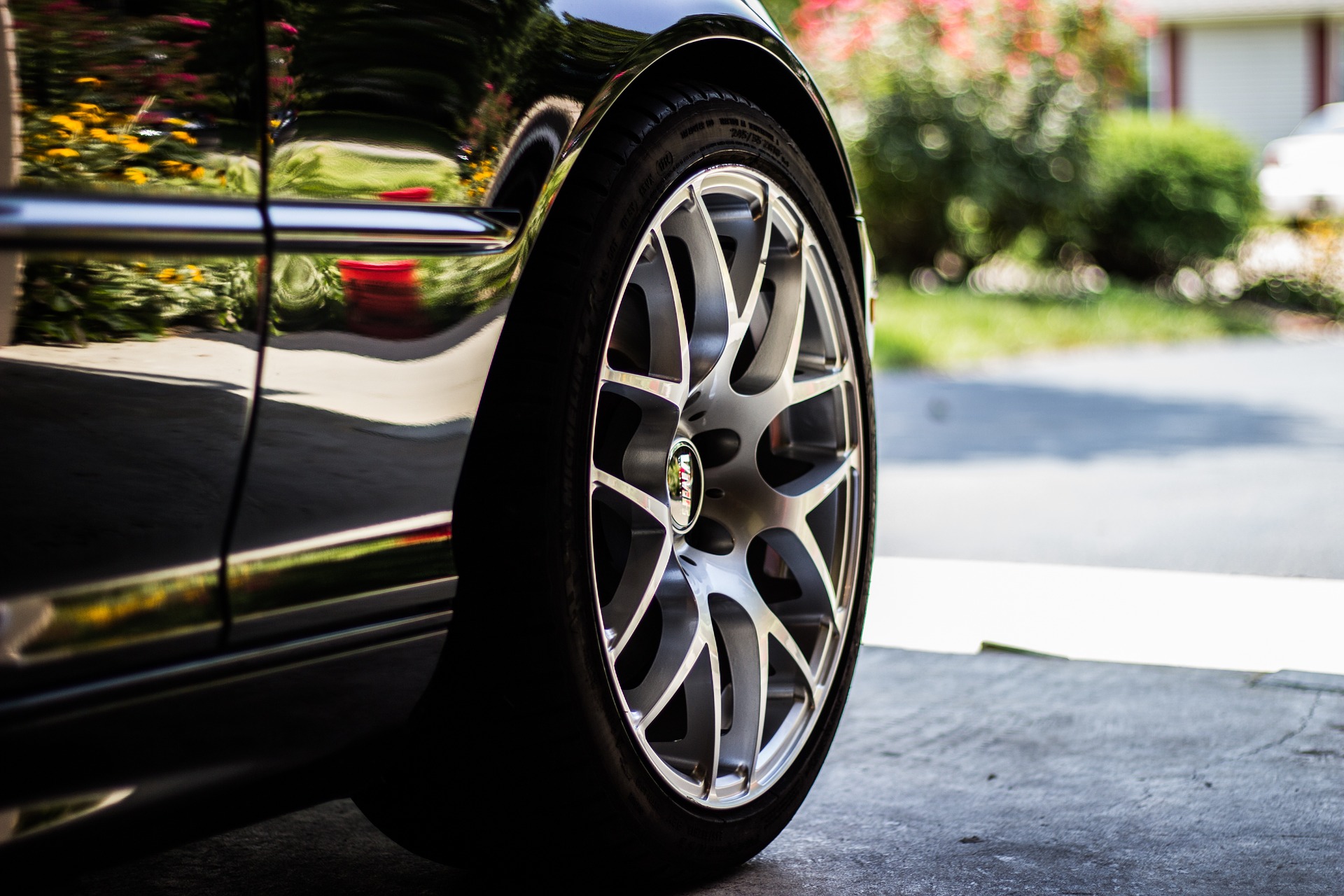 wheel alignment tracking